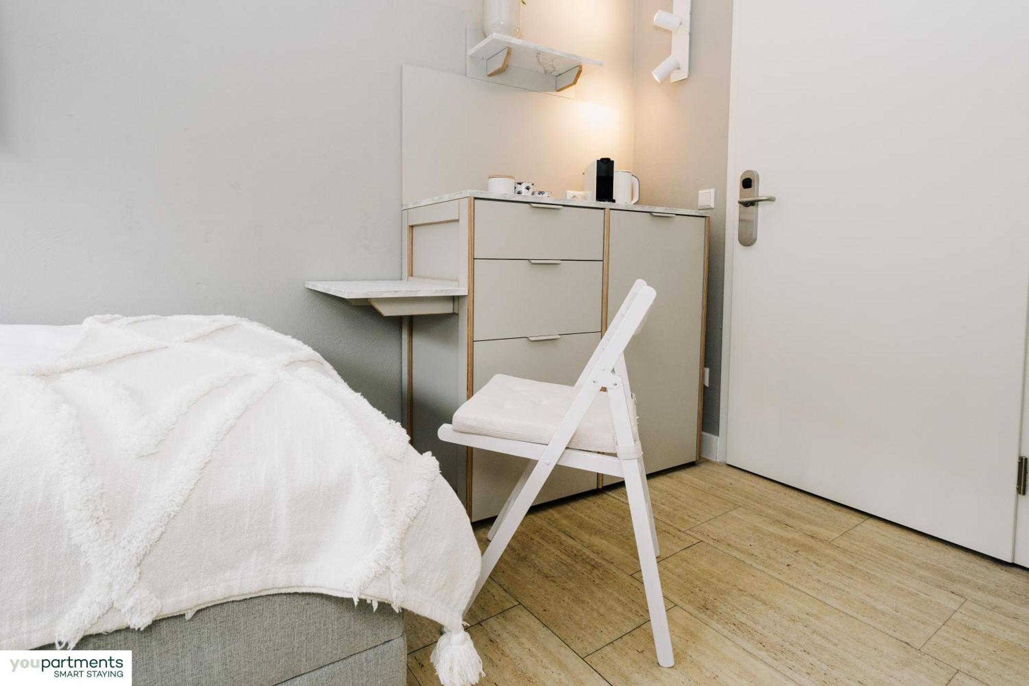 Youpartments - Zentrale Micro Apartments Kaiserslautern Oda fotoğraf