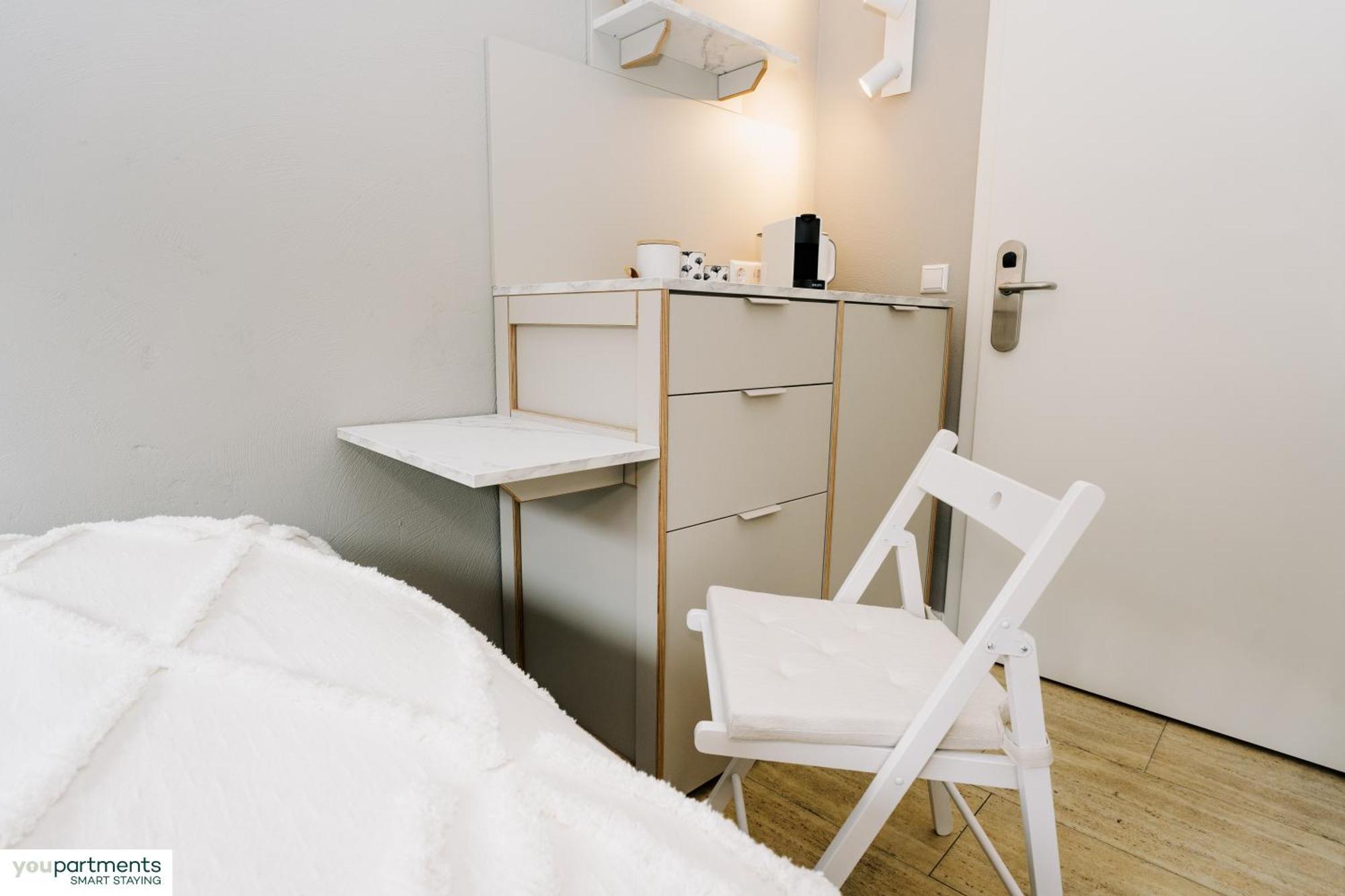 Youpartments - Zentrale Micro Apartments Kaiserslautern Oda fotoğraf